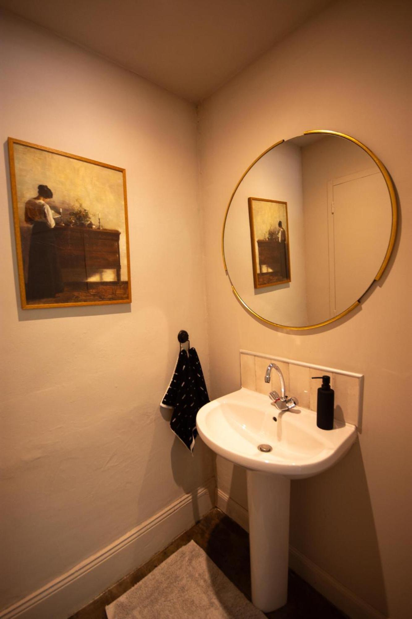 ViréBeautiful, Historic Manoir In Semi-Rural Setting别墅 外观 照片